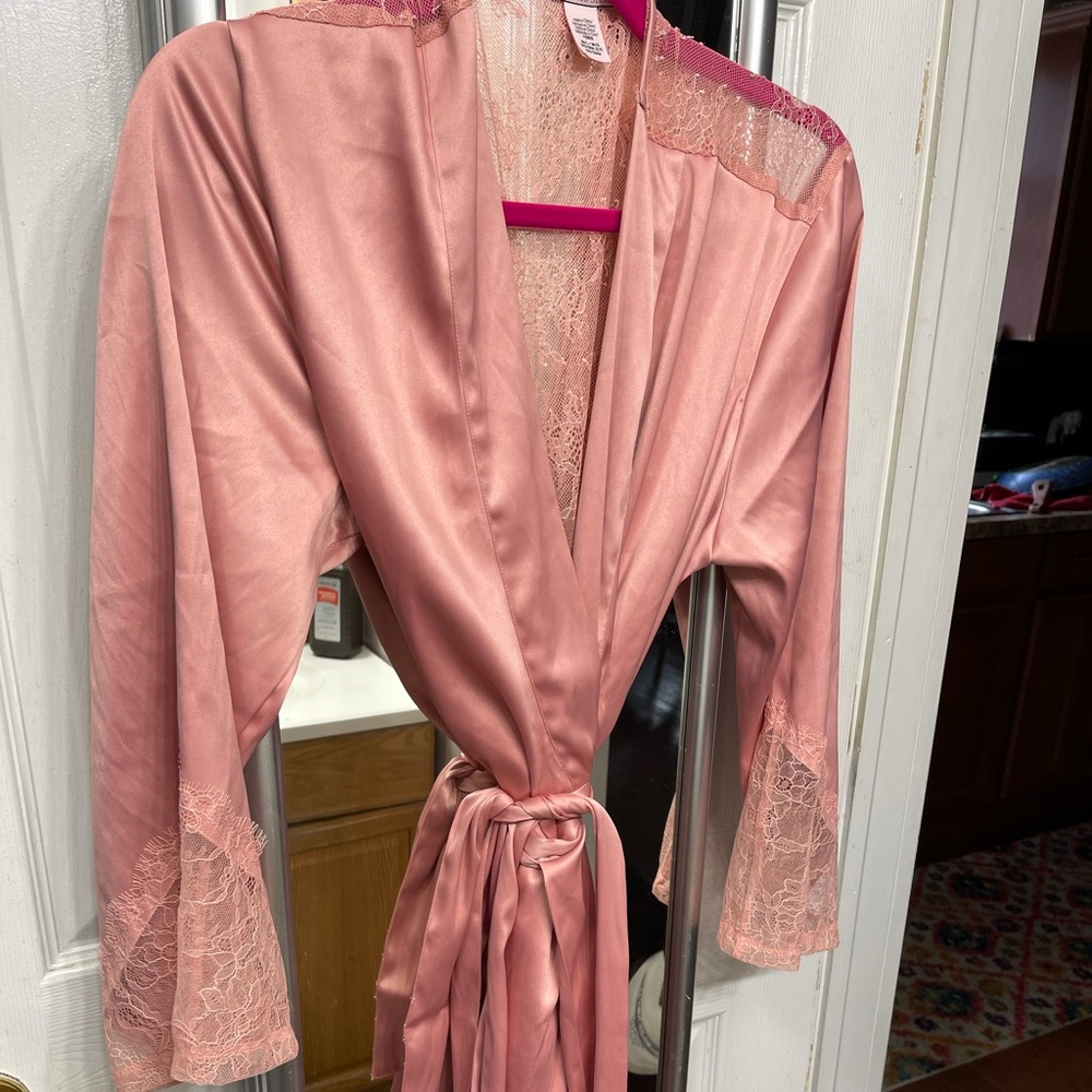 Victoria’s Secret dusty rose satin and lace robe